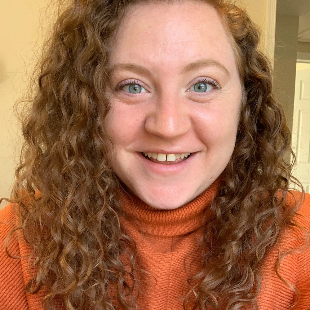 Meet your Posher, Caitlin